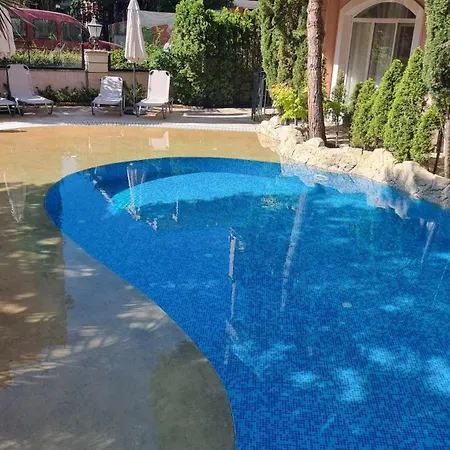 Apartment апарамент за гости романс марин Sunny Beach